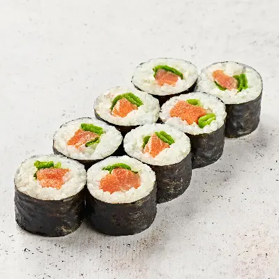 Маки с копченой форелью