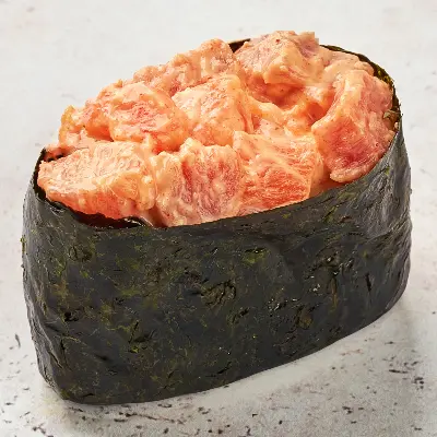 Гункан с форелью