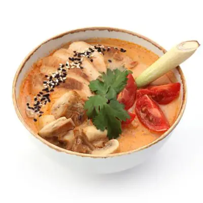 Том ям с курицей