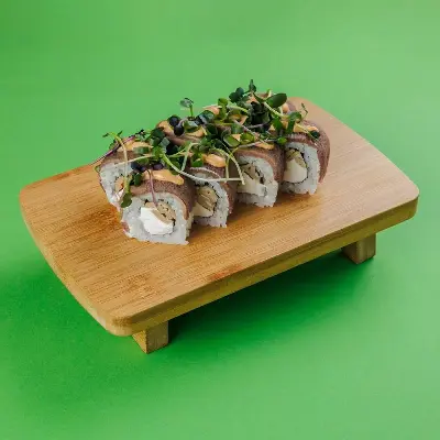 Якутский ролл с языком